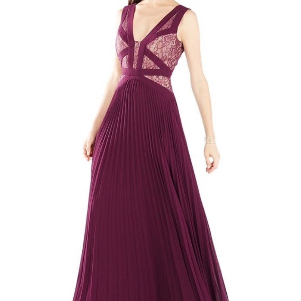 BCBG MAXAZRIA Dress Evonne Lace Blocked Pleated Gown